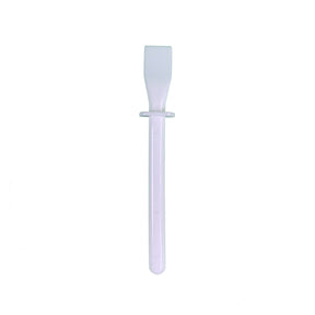 one plastic glue spreader